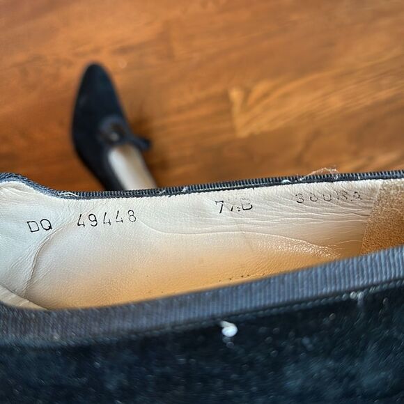 Vintage Salvatore Ferragamo black velvet with bows dressy heels - Picture 7 of 8